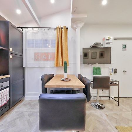 38 Atelier Mona Lisa Appartement Parijs Buitenkant foto